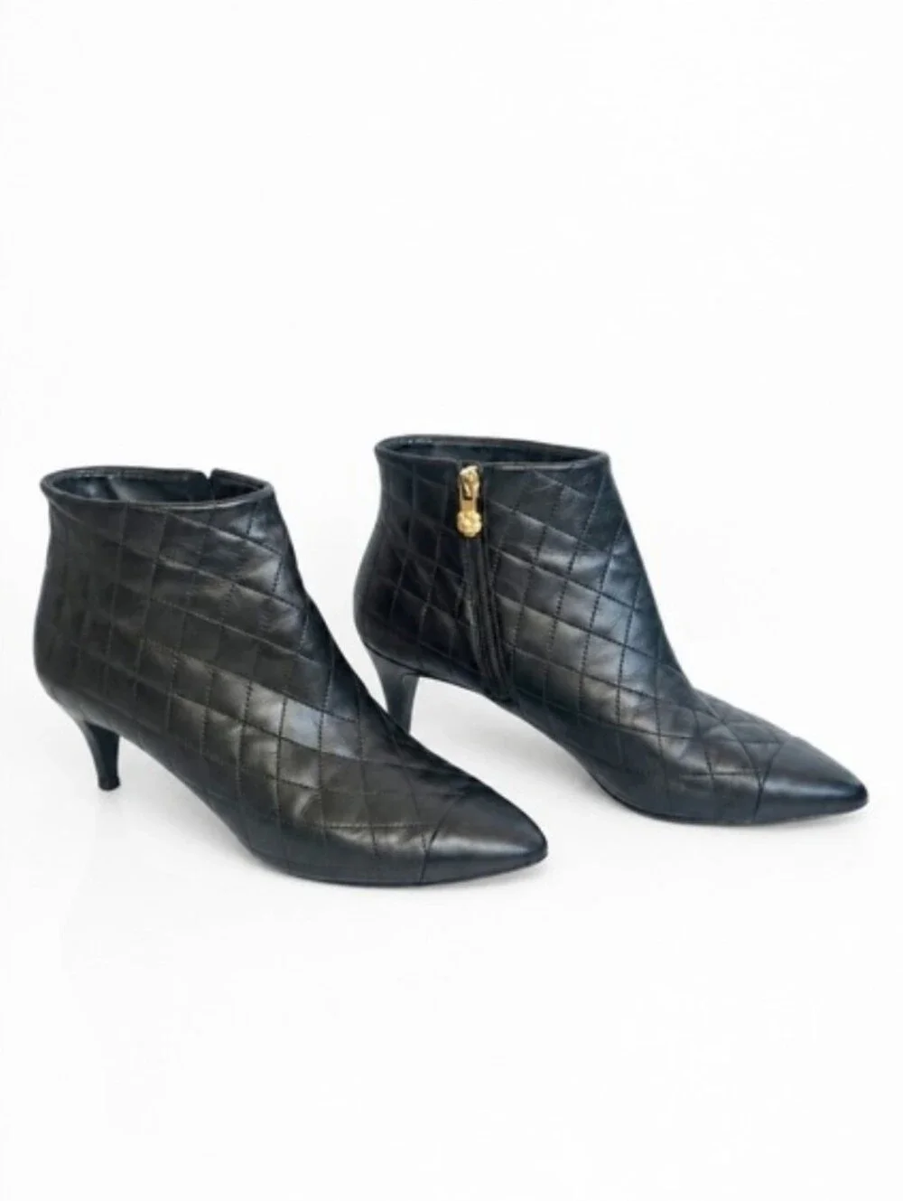Chanel Black Quilted Leather Cap‎ Toe Ankle Boots Size 38.5 EU Fall Boots